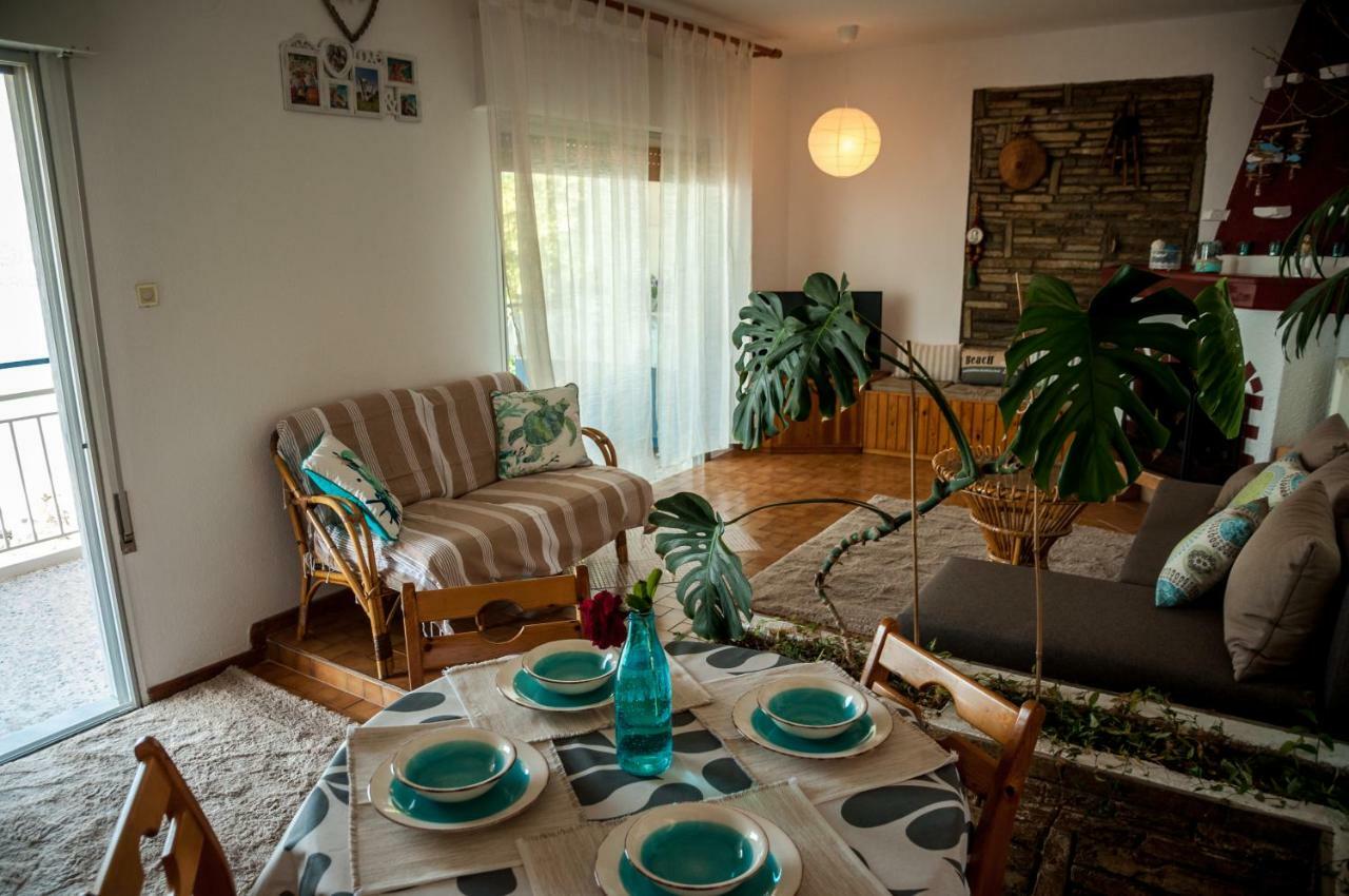 Paradise View Apartment PalaiónTsiflíkion المظهر الخارجي الصورة